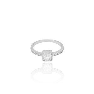 Beautiful studded ring